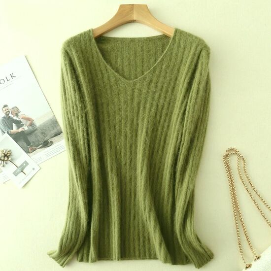 Angora Pullover V-Ausschnitt lindgrün XS