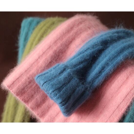 Angora Pullover V-Ausschnitt lindgrn XS